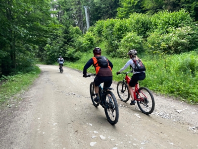 trasa rowerowa e-bike czarny potok szlakiem wiez widokowych